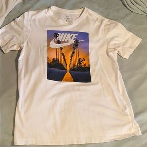 Nike t shirt
